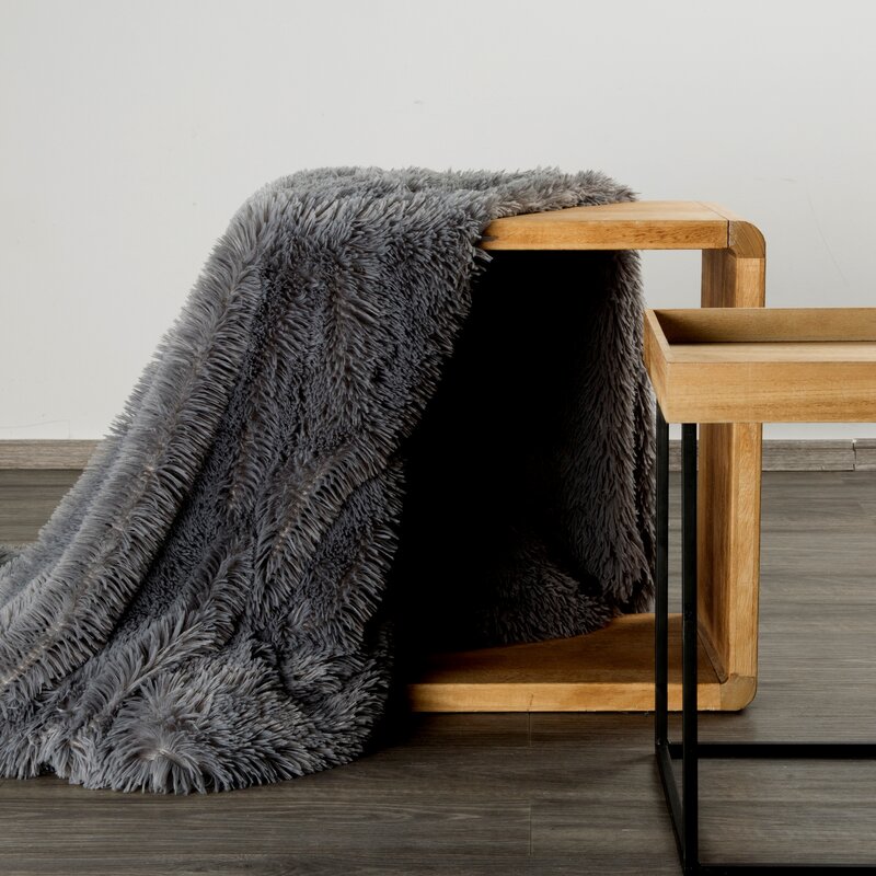 Ilgo plauko lovatiesė „Dark gray” įvairių dydžių