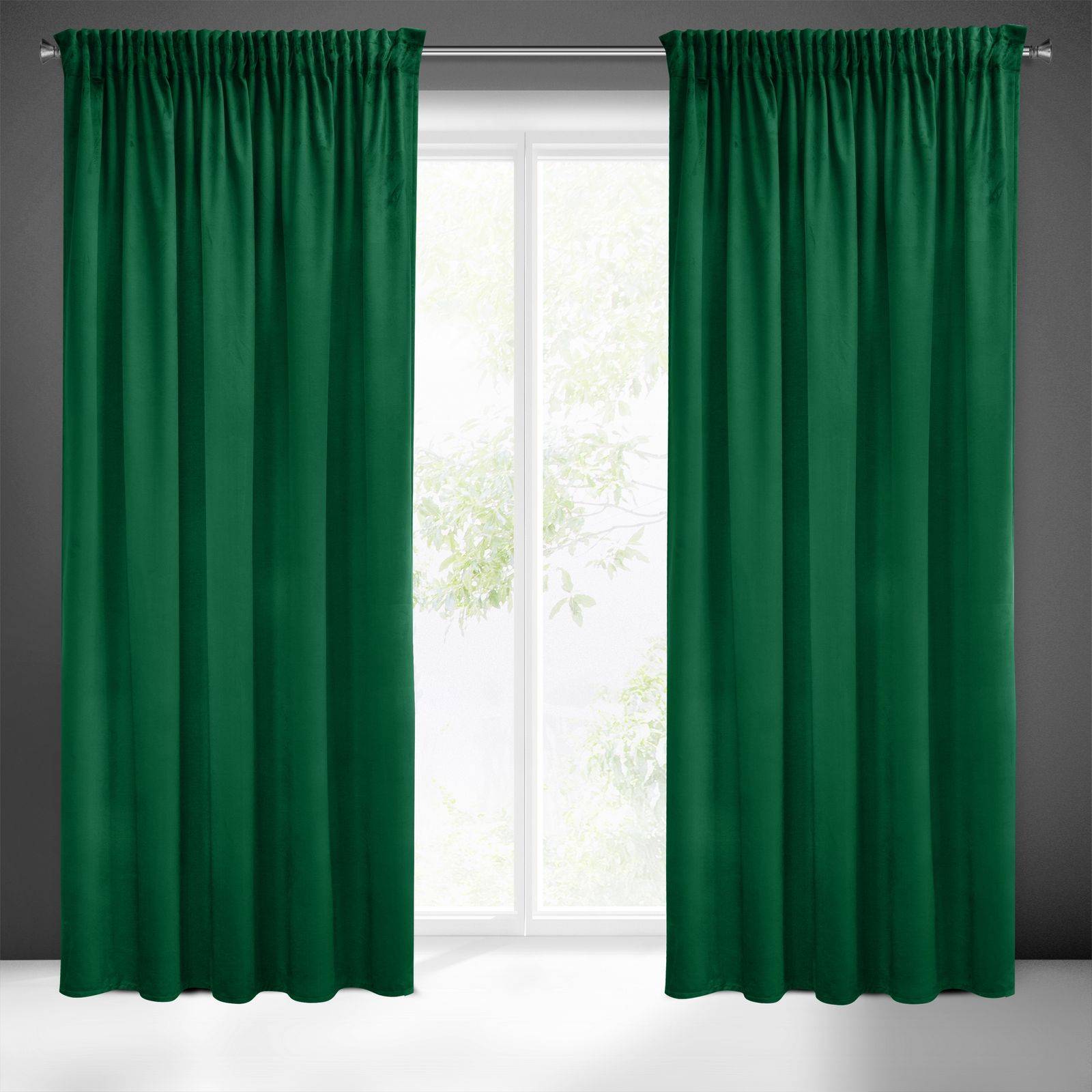 Naktinė užuolaida „Sibel” emerald 140×270 cm