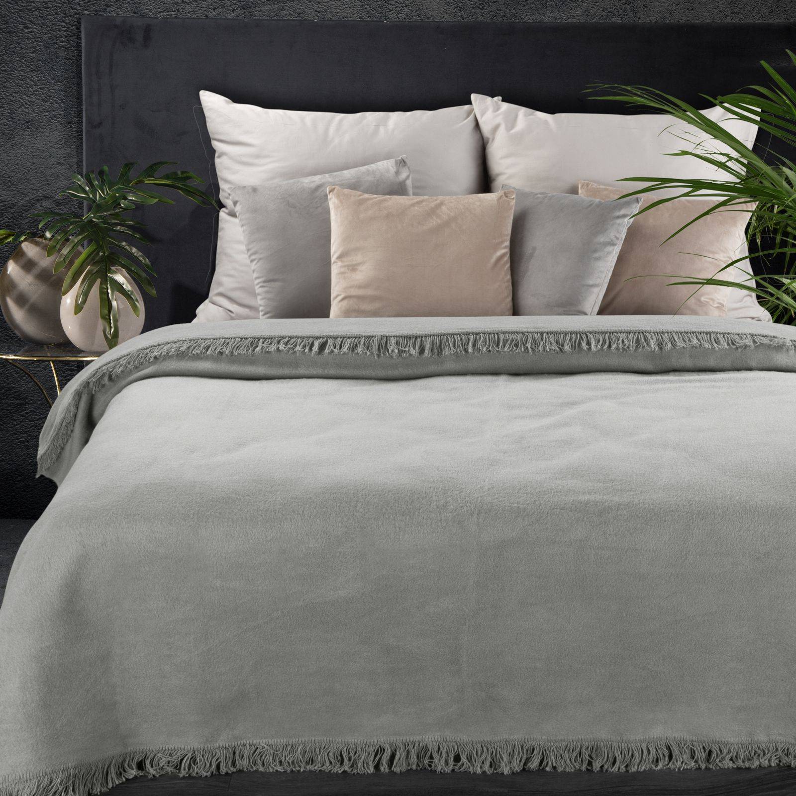 Medvilninis pledas-lovatiesė „Soft” silver