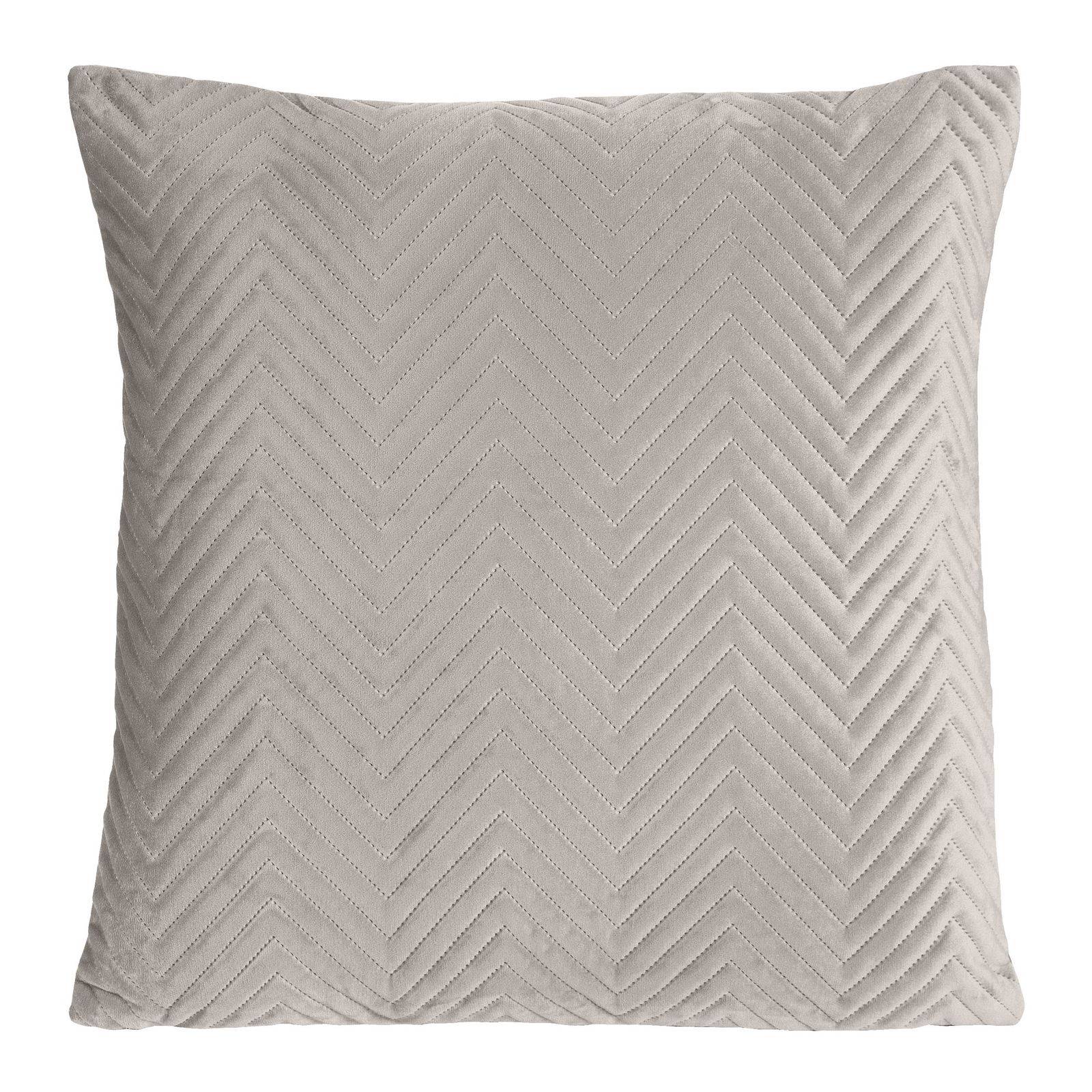 Dekoratyvinė pagalvėlė „Sofia” beige aksominė 45×45 cm