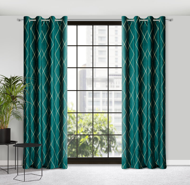 Naktinė užuolaida „Margo” Pierre Cardin, aksominė 140×250 cm, turquoise