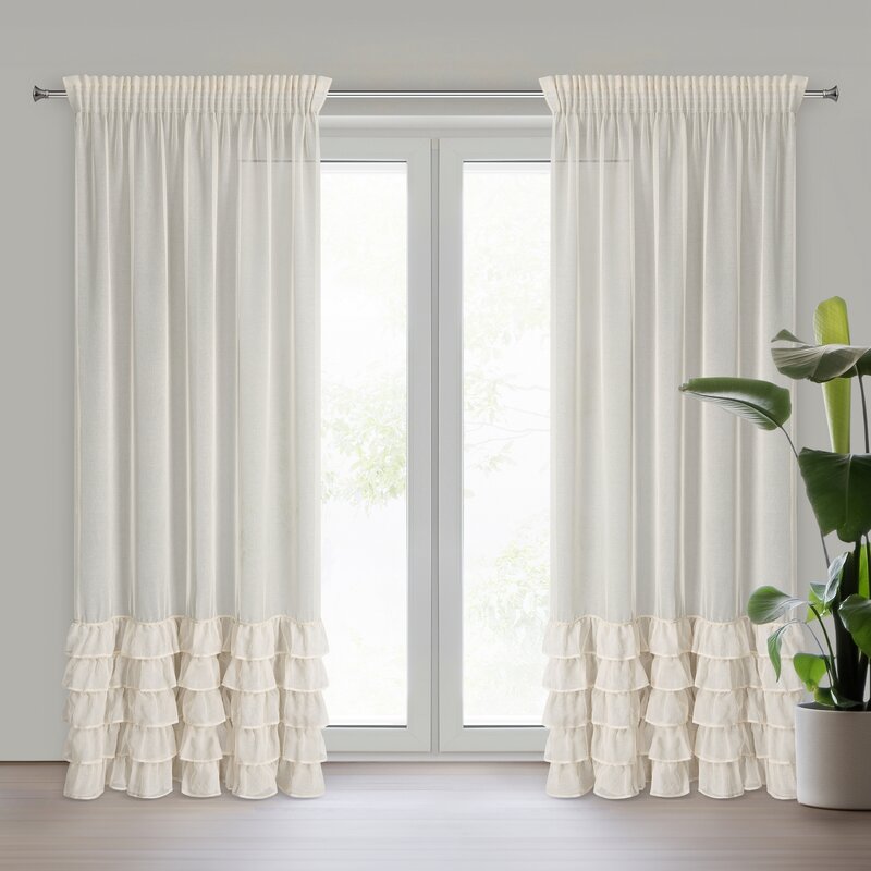 Dieninė užuolaida CARLI įvairių dydžių su žiedais/be žiedų beige