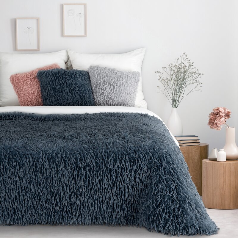 Ilgo plauko pledas „Adore” 130×170 cm navy