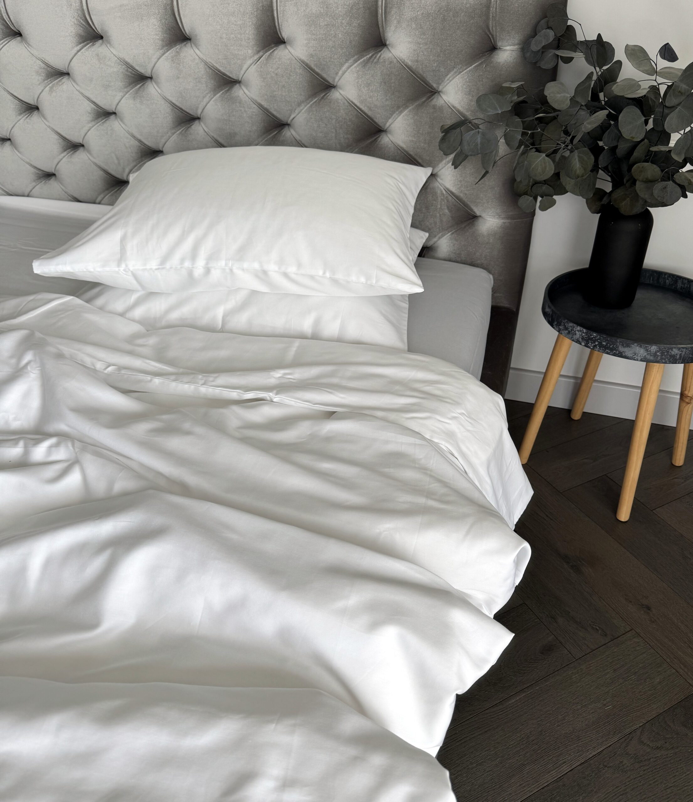 PREMIUM satino patalynės komplektas „White” (TC300)