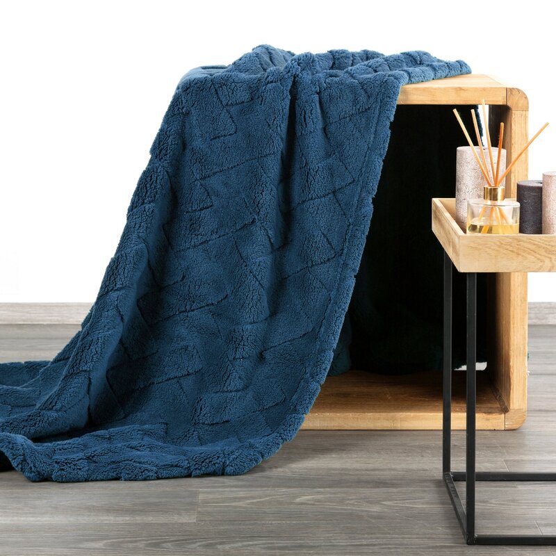 Pliušinis pledas „Karolina” įvairių dydžių, royal blue